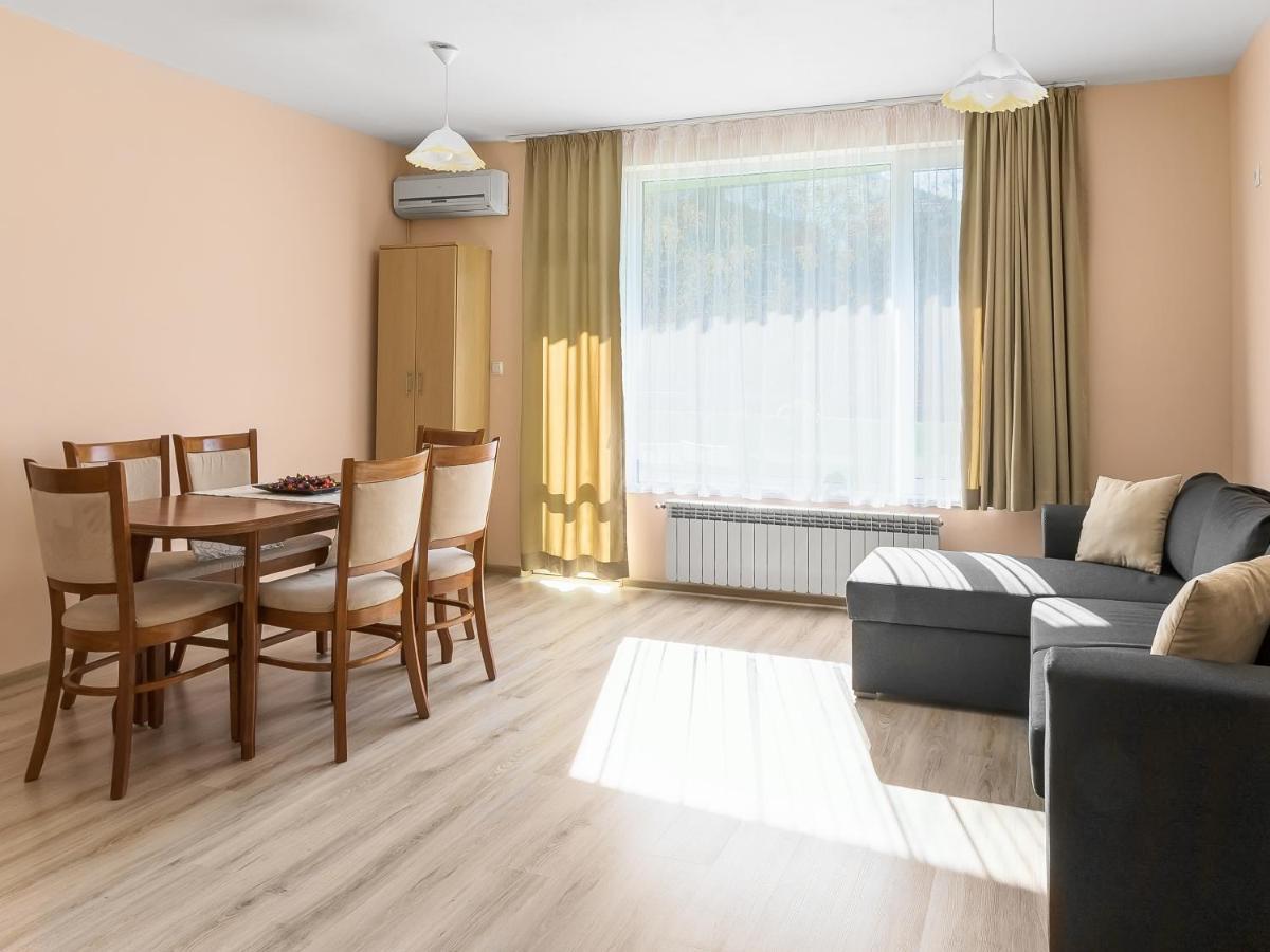 Like Home Burgas City Exterior foto